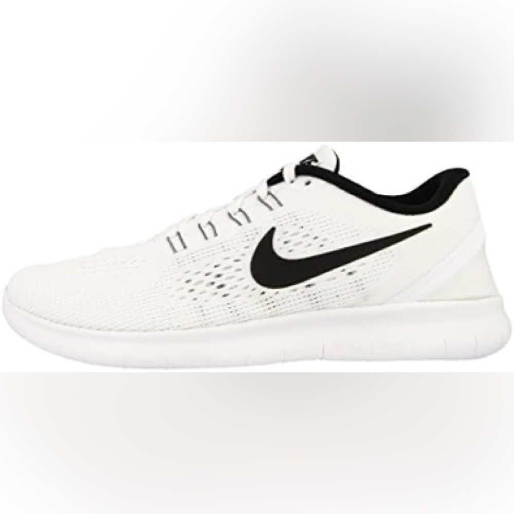 Nike White and Black Sneakers